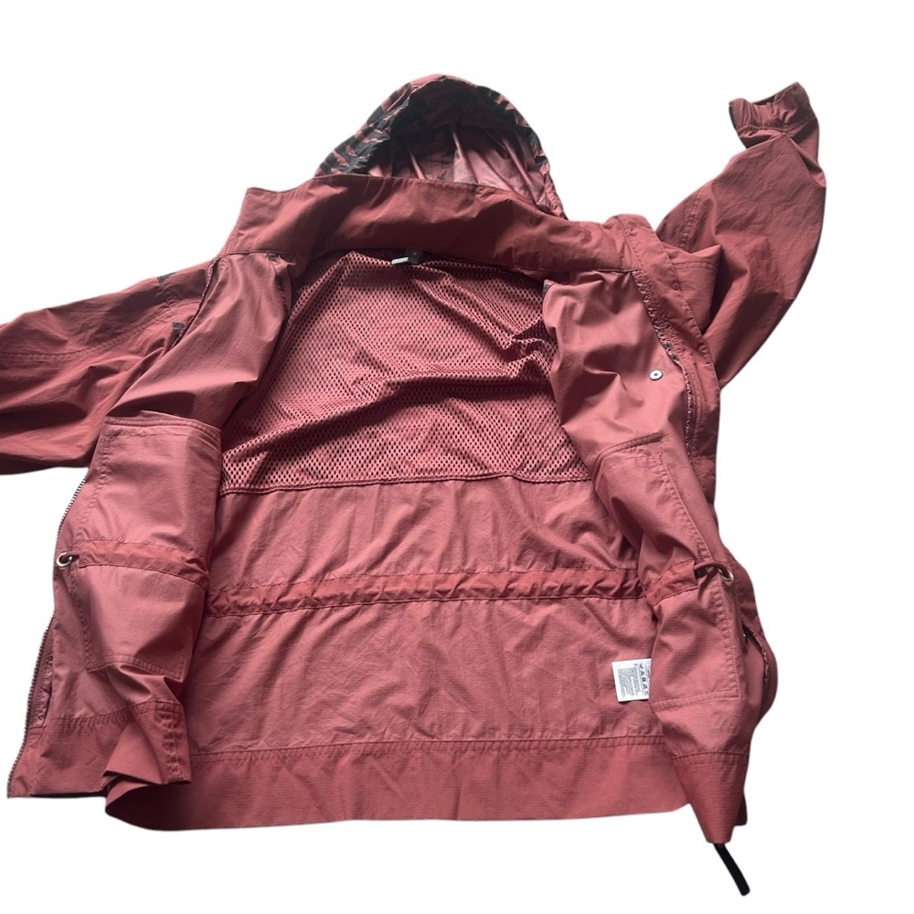 Adidas Stella McCartney Run ULT Jacket Windbreaker Clay Red size medium full zip - Picture 9 of 12
